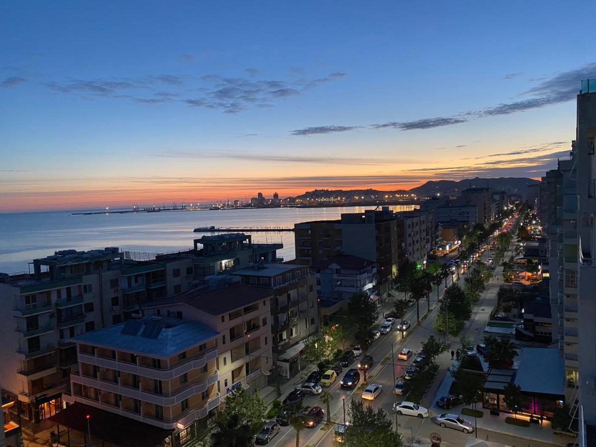 The Blue Pearl Apartment 2 Durrës Esterno foto