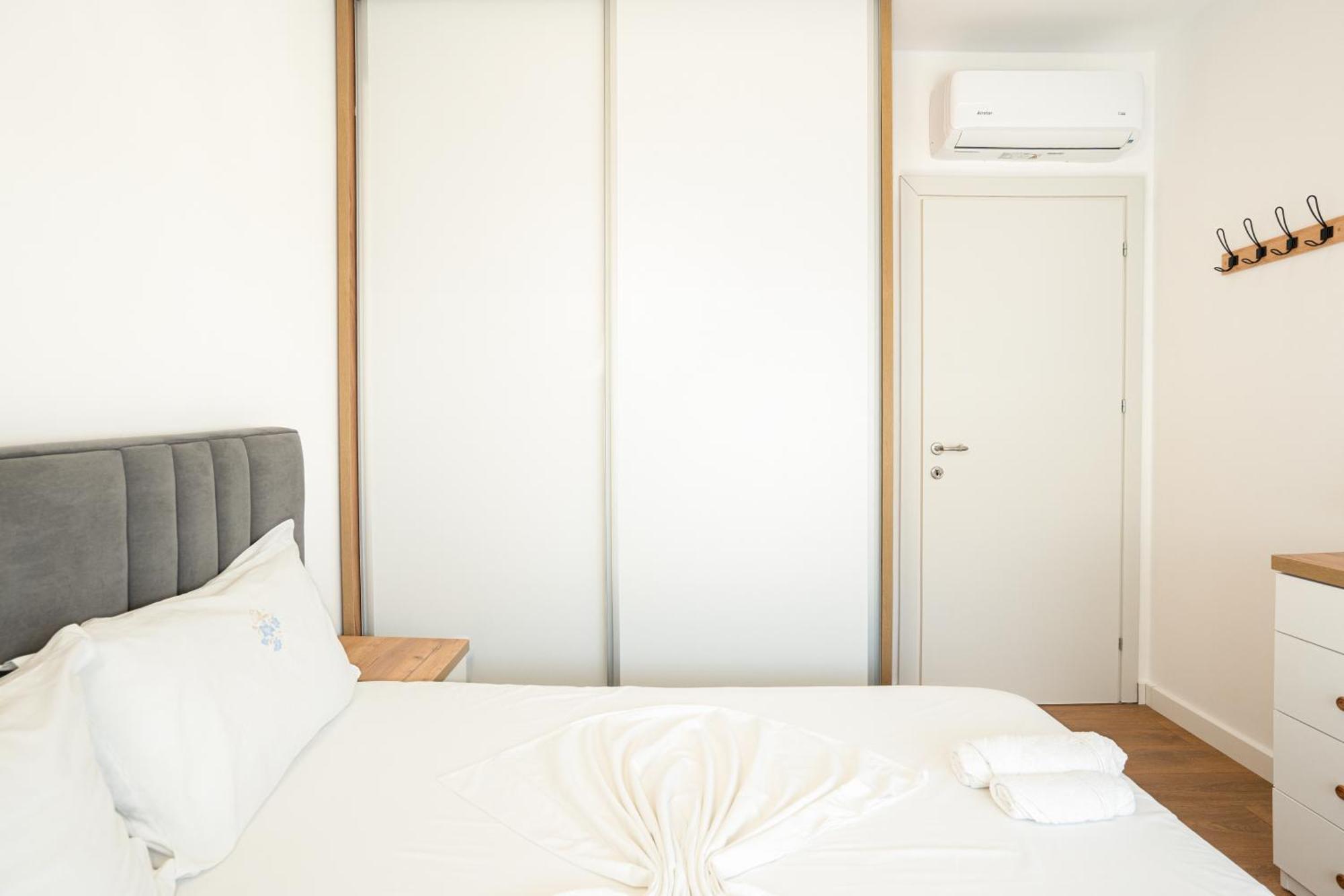 The Blue Pearl Apartment 2 Durrës Esterno foto