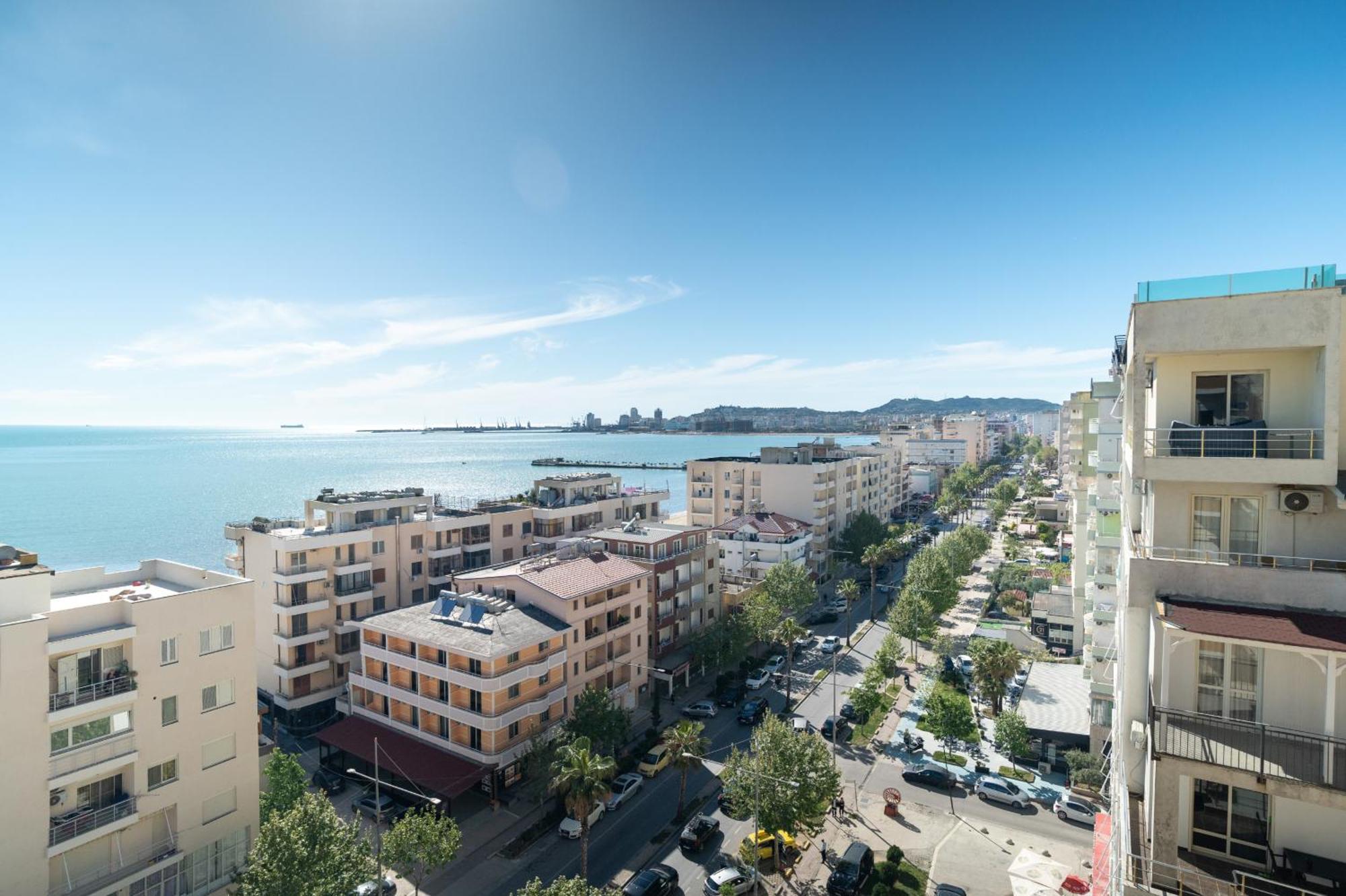 The Blue Pearl Apartment 2 Durrës Esterno foto