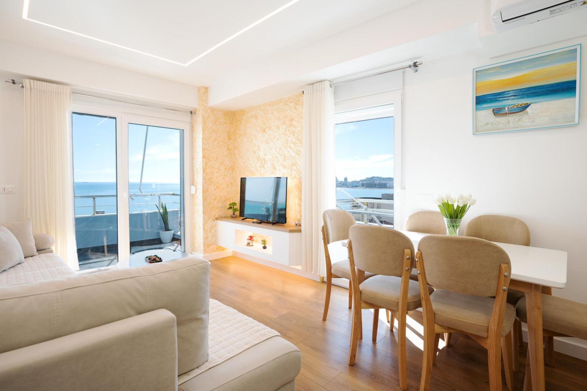The Blue Pearl Apartment 2 Durrës Esterno foto